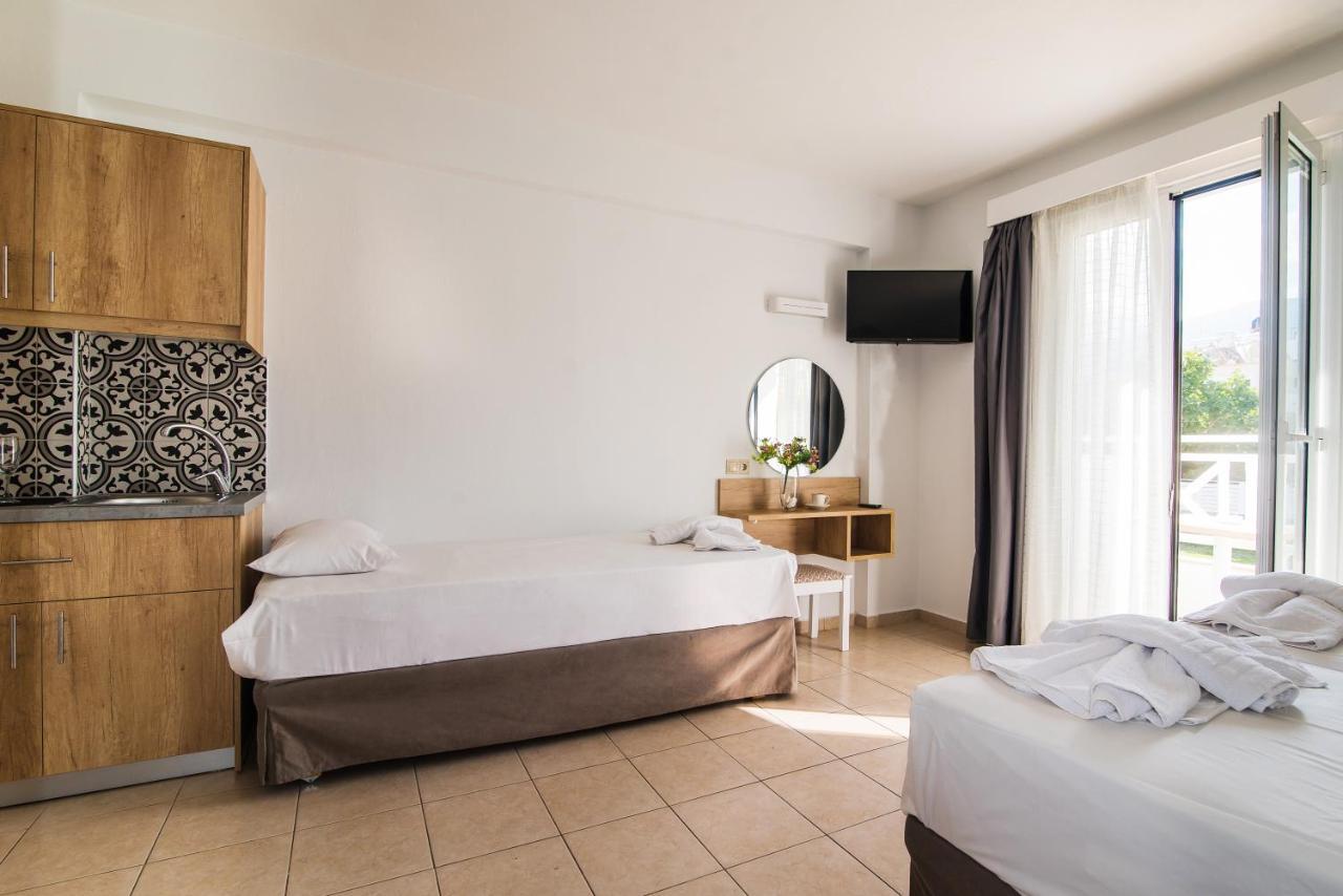 Vagelis Apartments Malia Esterno foto