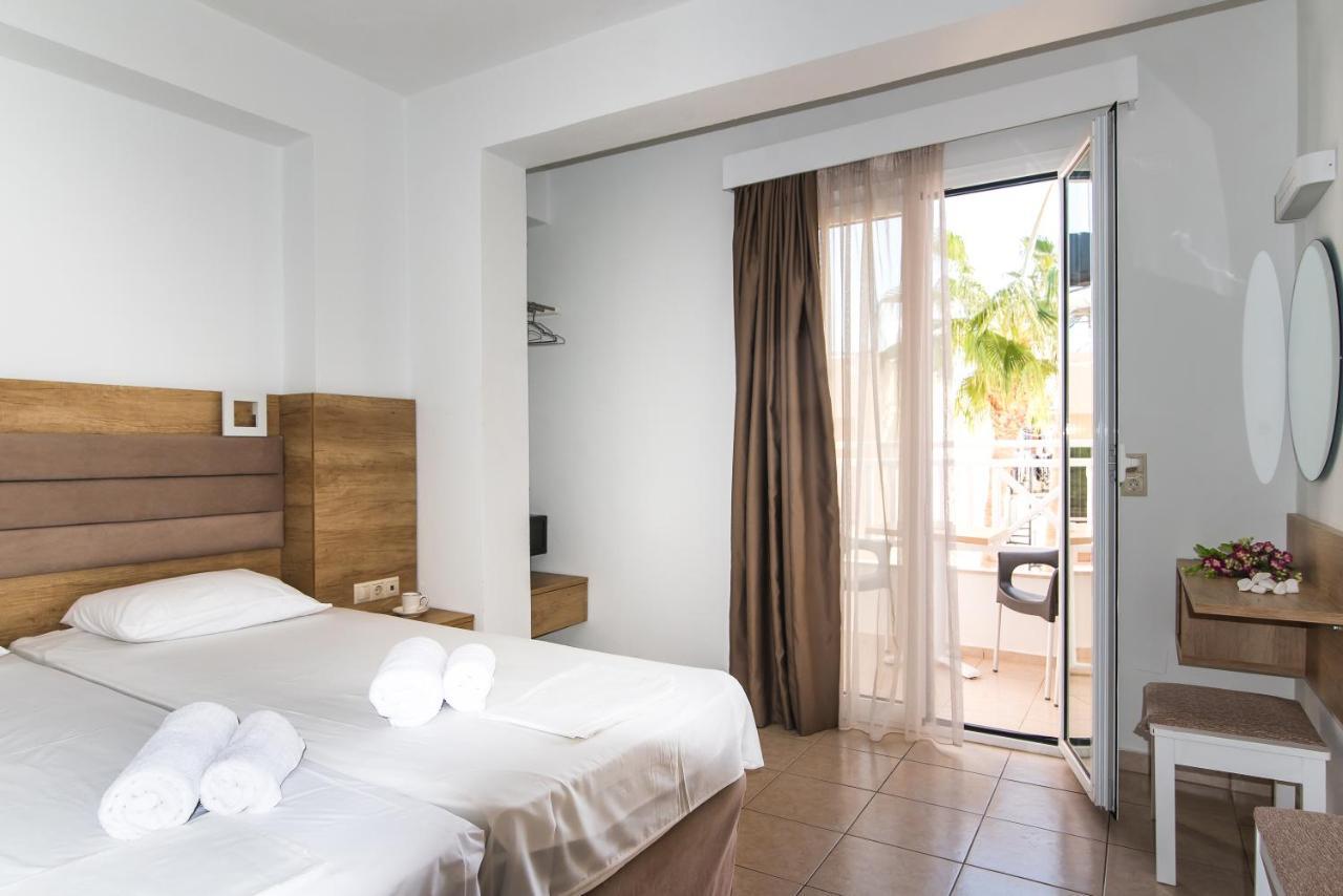 Vagelis Apartments Malia Esterno foto
