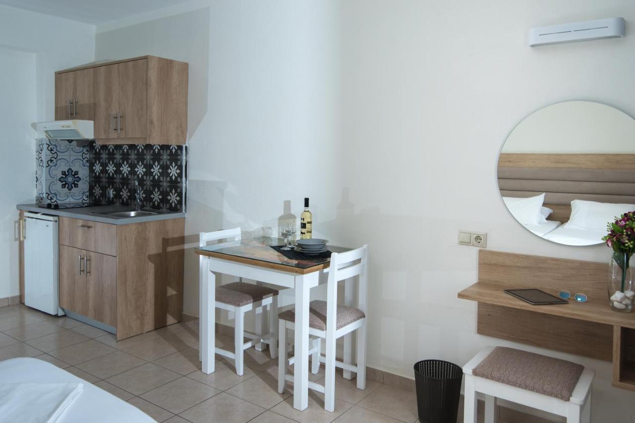 Vagelis Apartments Malia Esterno foto